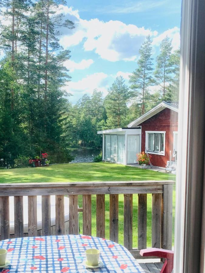 Egen Gaststuga Med Sjoutsikt Villa Mansarp ภายนอก รูปภาพ