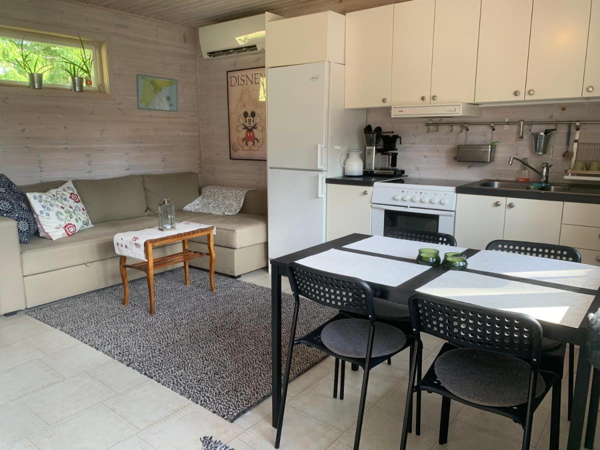 Egen Gaststuga Med Sjoutsikt Villa Mansarp ภายนอก รูปภาพ