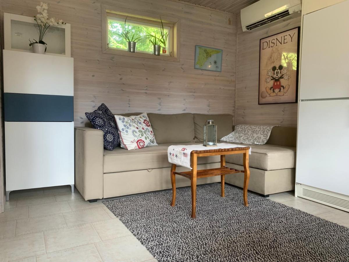 Egen Gaststuga Med Sjoutsikt Villa Mansarp ภายนอก รูปภาพ